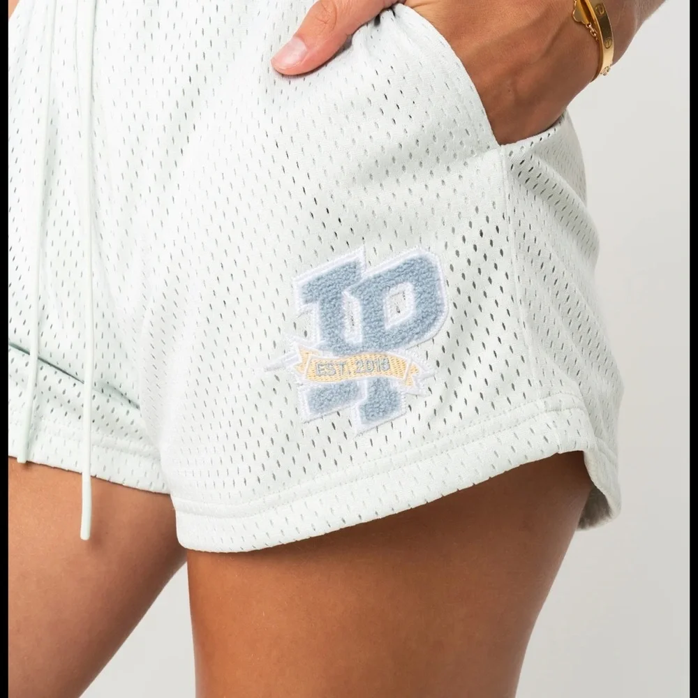 Inaka patch shorts - Picture 2 of 3